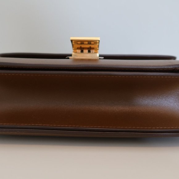 Brand New CELINE Medium Classic in Box Calfskin - Picture 4 of 12